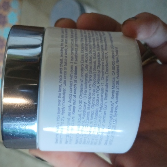 Meaningful Beauty by Cindy Crawford  bundle. - please see all photos - Picture 3 of 5